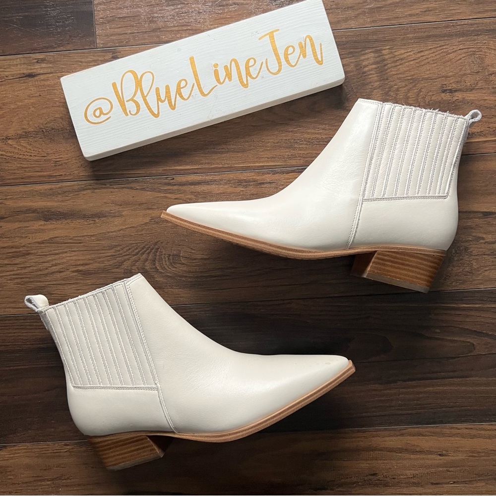 Marc Fisher Yarita Pointed Toe Leather Booties NWOT